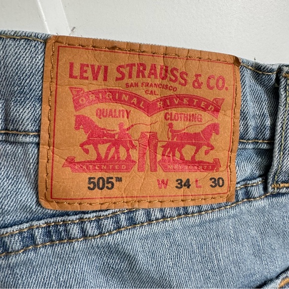 Levi’s 505 Light Wash Jeans W34 L30 - Picture 8 of 13